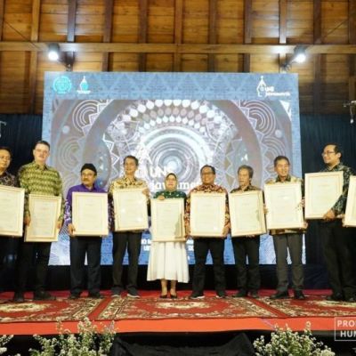Naik Posisi, UNESA Peringkat 2 Jawametrik