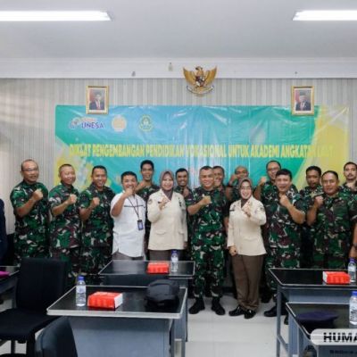 Dosen AAL Diklat di UNESA dan Perkuat Kerja Sama