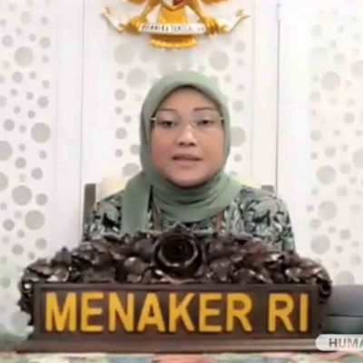 Menteri Ketenagakerjaan RI Membuka Unesa Virtual Career Fair 2020