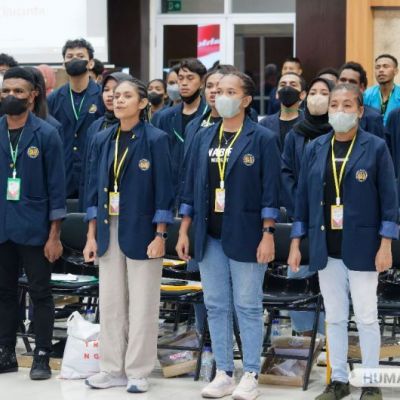 Seratus Lebih Mahasiswa ADIK Papua Ikut Pelatihan Bela Negara di UNESA
