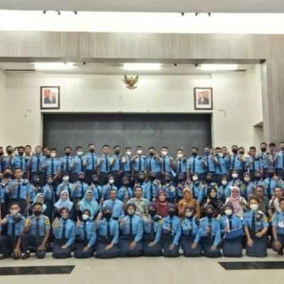 Berita Foto Kunjungan SMA Hang Tuah 5 Sidoarjo dan MAN 2 Banyumas