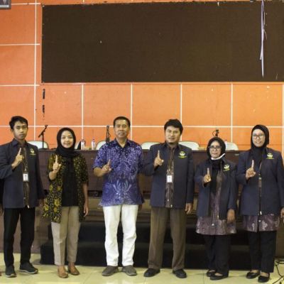 Berita Foto Kunjungan SMA Kemala Bhayangkari 1 Surabaya di UNESA