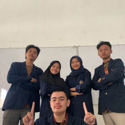 Mahasiswa Sains Data Raih Penghargaan Kompetisi Pemrograman