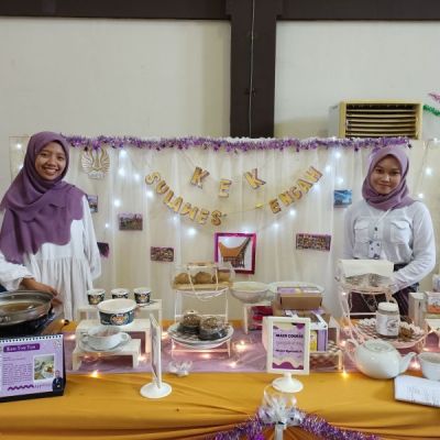 Mahasiswa Gizi Unjuk Karya Makanan Lokal Berbagai Daerah