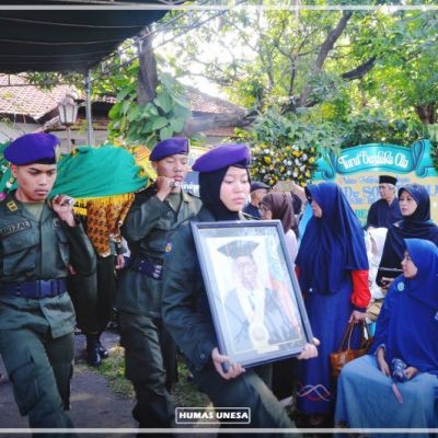 Unesa Gelar Penghormatan Terakhir untuk Prof Dr Soekemi, MA