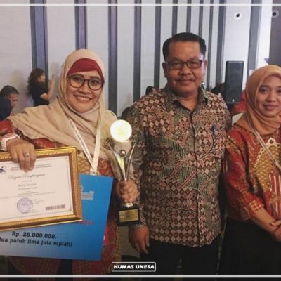 Unesa Raih Juara Pustakawan Berprestasi Tingkat Nasional 2018