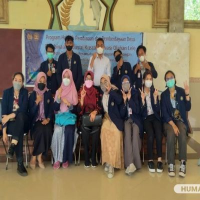 Kolaborasi DPM FBS UNESA dengan Warga Kembangkan Inovasi Olahan Lele di Lamongan