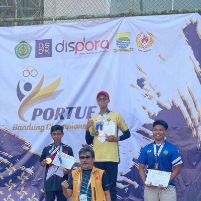 Puas Hasil Kejurnas Portue Bandung Championship, Pelatih Harap Atlet Panahan SLOMPN Unesa Bisa Sukses di Surabaya