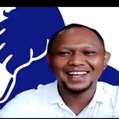 Unesa Career Center UCC Gelar Webinar Strategi Berkarir Era Pandemi