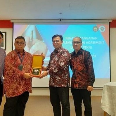 LPPM UNESA Laksanakan PKM Kolaboratif Internasional di Malaysia dan Teken PKS dengan UPM