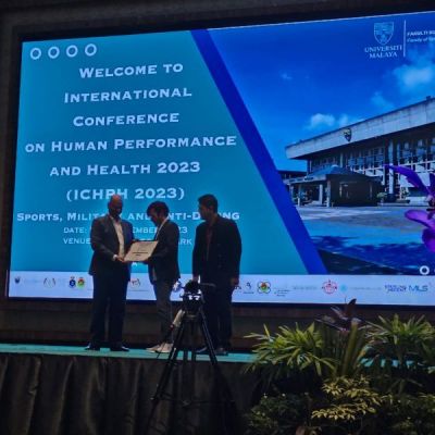 Beberkan Khasiat Kunyit untuk Menekan Perkembangan Tumor, Dosen FIKK Raih Young Researcher Awards di Malaysia
