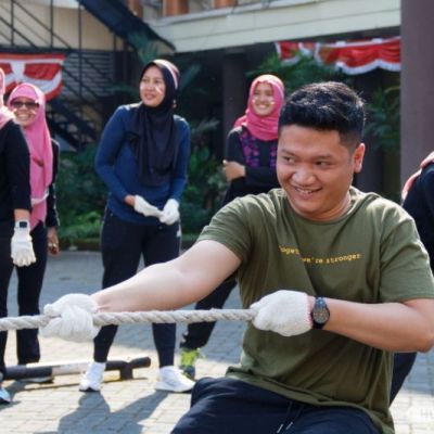 Warna-warni Perayaan HUT ke-77 RI di UNESA
