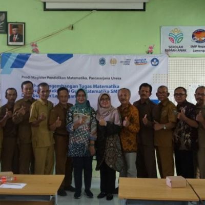Tim UNESA Bantu Guru SMP Kembangkan Tugas Matematika Berbasis Konteks