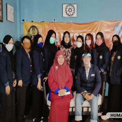 Mahasiswi PLP BK UNESA bersama SMA Negeri 4 Sidoarjo Mengadakan Talkshow  Be an Extraordinary Students Usir Kejenuhan Belajar Daring di Fase New Normal