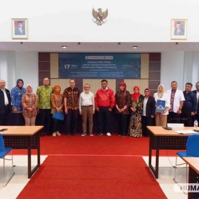 LAM-PTKes Visitasi Program Pendidikan Kedokteran di UNESA