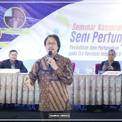 Peran Seni dalam Menghadapi Era 40
