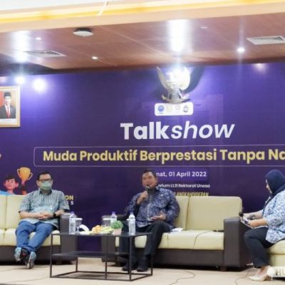 Gandeng BNNP, UNESA Gelar Talkshow Muda Produktif dan Berprestasi Tanpa Narkoba