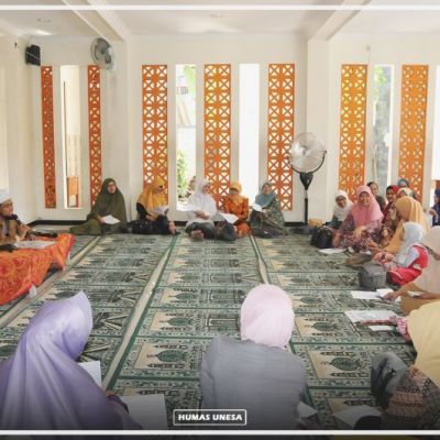 Serunya Tausiyah Ramadan Bersama KH Ali Misbahul Munir