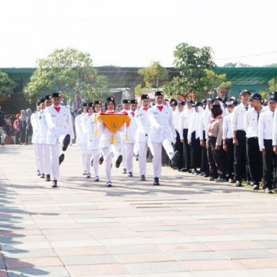 HUT ke-74 RI UNESA untuk Indonesia