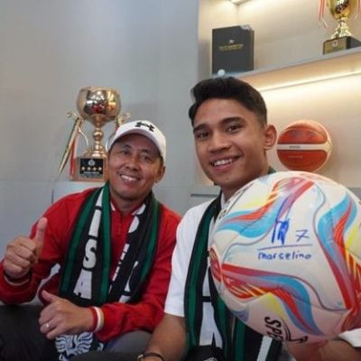 Libur Kompetisi, Marselino dan Hugo Samir Sambangi Kampus Unesa