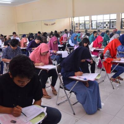 Calon Mahasiswa Diploma Jalani Tes SPMB 2018