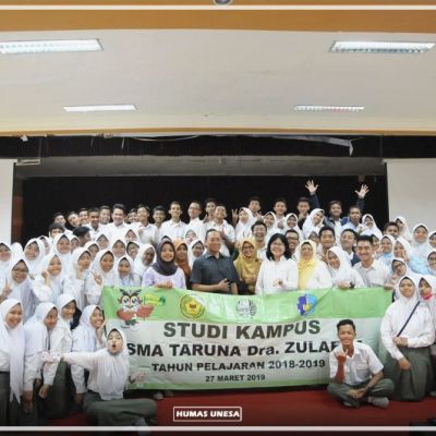Minat Studi ke Unesa Tinggi, SMA Taruna Dra Zulaeha adakan Kunjungan