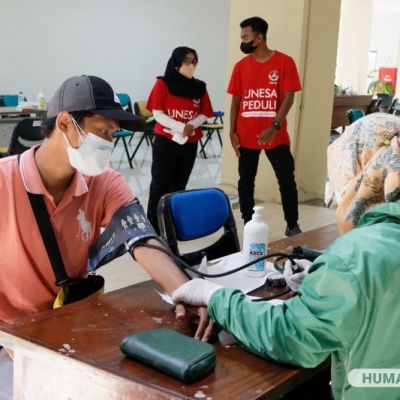 Perkuat Imunitas, UNESA Giat Vaksinasi Booster