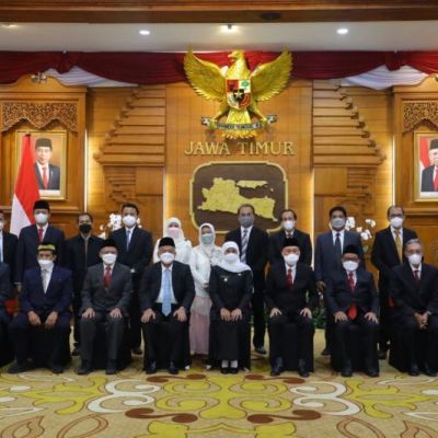 Tiga Rektor Masuk Pengurus Dewan Pendidikan, Unesa Siap Memajukan Pendidikan di Jawa Timur