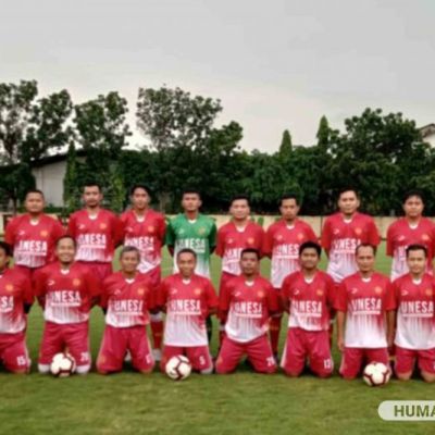 Sosialisasikan Beasiswa Unesa melalui Laga Persahabatan Bertajuk Fun Football