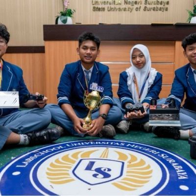 Sabet Juara di Singapura, Tim Robotik Labschool Unesa Siap Tampil di Riyadh dengan Dukungan Penuh Pihak Sekolah