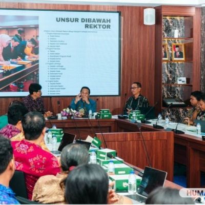 Benchmarking UNUD ke UNESA, Bahas Tata Kelola Universitas
