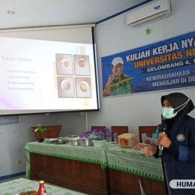 Bantu Naikkan Nilai Jual, Mahasiswa KKN Unesa Buat Produk Ikino Nugget Berbahan Jamur