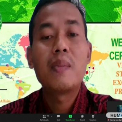KOLABORASI DENGAN TARLAC AGRICULTURAL UNIVERSITY, UNESA KIRIM SEMBILAN MAHASISWA DALAM STUDENT EXCHANGE PROGRAM