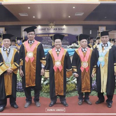 Kukuhkan 3 Guru Besar, Unesa Gencar Percepatan Capaian di Masa Mendatang