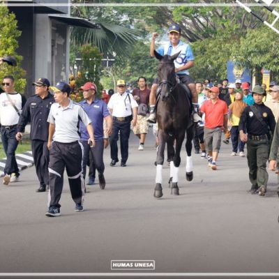 Unesa Lepas Satu Unit Daihatsu Ayla Persembahan BTN di Gebyar Dies Natalis ke-54