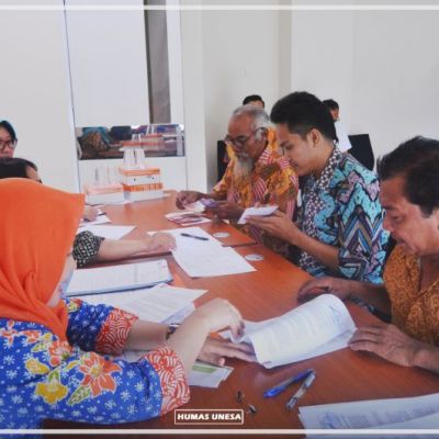 Unesa Selesaikan Tuntutan Pekerja Food Court