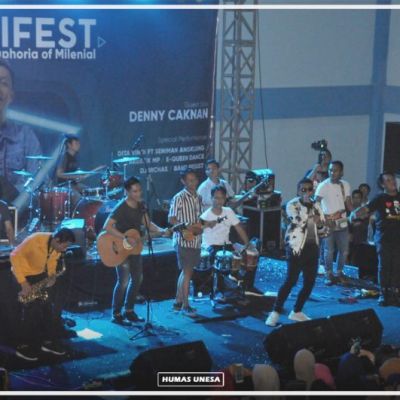 Ambyar Bareng Denny Caknan di Haul Manajemen Pendidikan