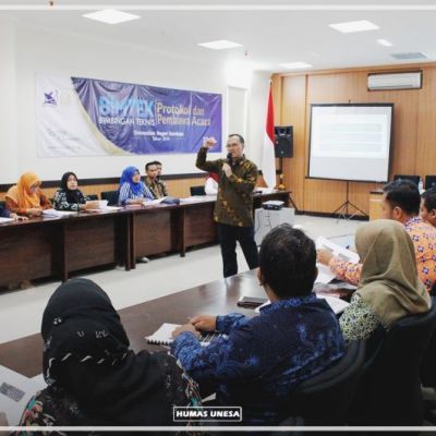 Kembangkan SDM melalui Bimtek Protokol dan Pembawa Acara