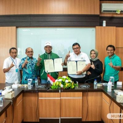 UNESA dan UBT Teken MoU Kerja Sama Implementasi MBKM