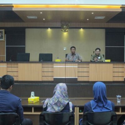 Rektor Unesa Berangkatkan 7 Tim PIMNAS
