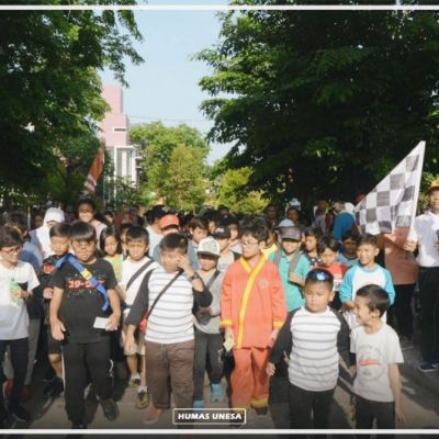 Peringati Hari Pahlawan, SD Laboratorium Unesa Agendakan Jalan Sehat dan Pentas Seni