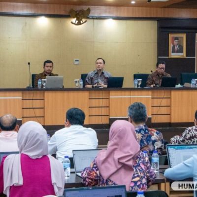 UNESA Gelar FGD Bersama Tim Diktiristek Perkuat Strategi Kerja Sama dan Capaian IKU-6