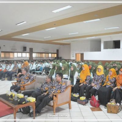 4 Siswa Berhasil Diterima di Unesa Lewat SNMPTN, SMAN 1 Plemahan Agendakan Orientasi Kampus