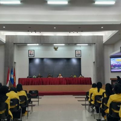 Jurusan Fisika Unnes Bertandang ke UNESA Diskusi Pengembengan Laboratorium