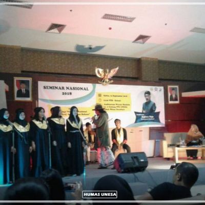 Menjaga Identitas Nasional Melalui Seni , Budaya, Dan Bahasa Bersama Sujiwo Tedjo