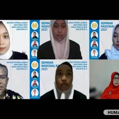 Seminar Nasional Kimia 2021 Diisi Diskusi, Pelepasan Dosen Purnatugas dan Penyerahan Beasiswa