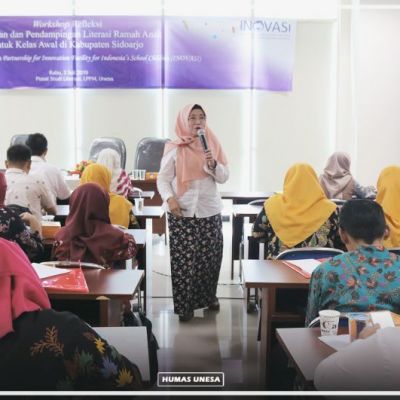 Pusat Studi Literasi Unesa Adakan Pendampingan dan Refleksi Kepada Guru Sekolah Dasar