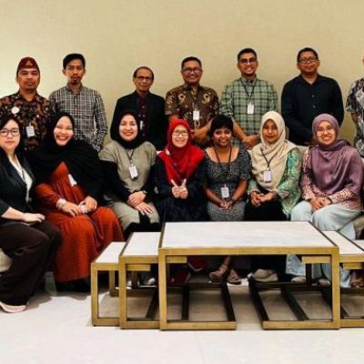 Mengawal Literasi Pendidikan Usia Dini dalam Mengatasi Kesulitan Belajar Hibah dari The British Council untuk Kolaborasi The University of York, Inggris dan Universitas Negeri Surabaya