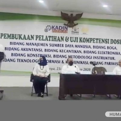 Pelatihan dan Uji Kompetensi Dosen Upaya Mencetak SDM Berkualitas