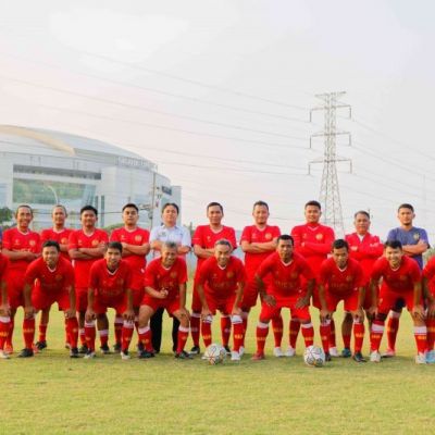 Berita Foto UNESA FC Jamu RANS Nusantara di Kandang